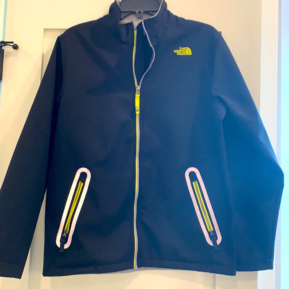 The North Face boys XL Apex Bionic soft shell jacket